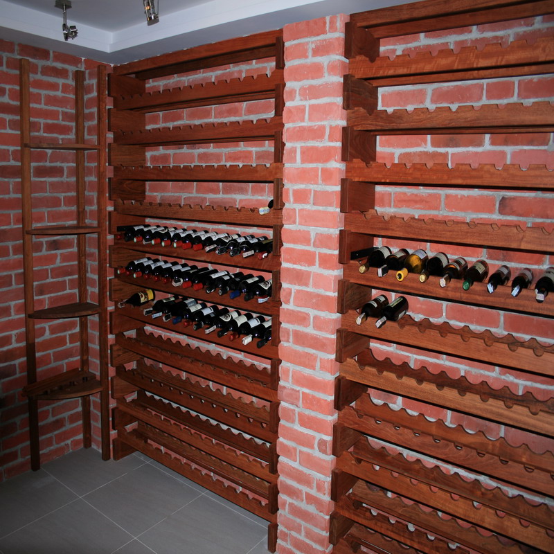 Piwnica na wino + regały na wino SVEDA